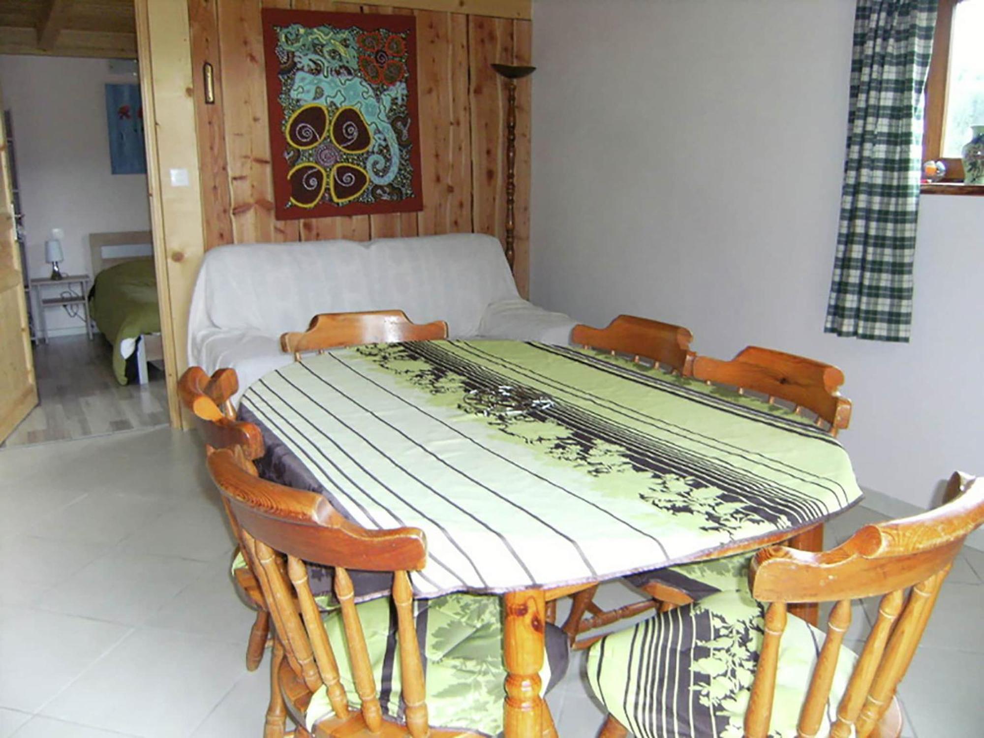 Cosy Holiday Home With Garden In Walscheid ภายนอก รูปภาพ